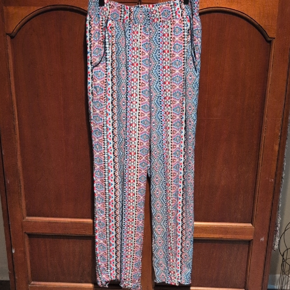 Patterned Geometric Pattern Women's Pants - image 1